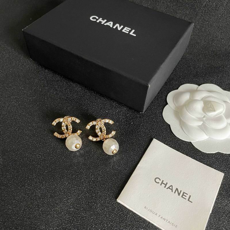Chanel  Earring 03yxs474